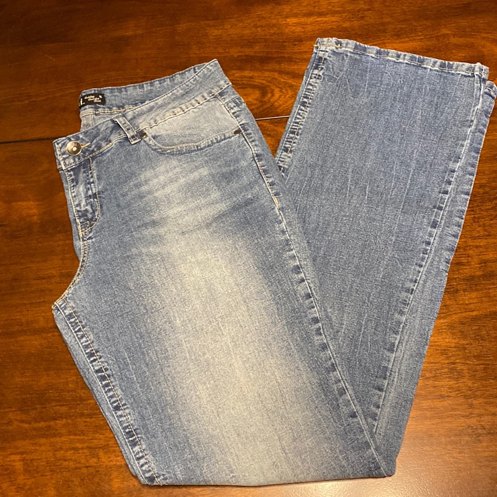 LEI Ashley Lowrise Bootcut Jeans